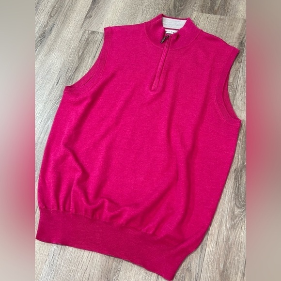 Men’s Size M Peter Millar 100% Wool Magenta Pink Vest Golf Preppy Super Soft - Picture 4 of 8